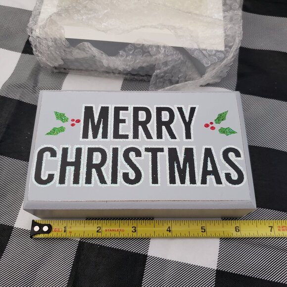 2pc Merry Christmas shelf Sign Plaque Room Decoration Home Decor Gift Topper - Picture 2 of 6